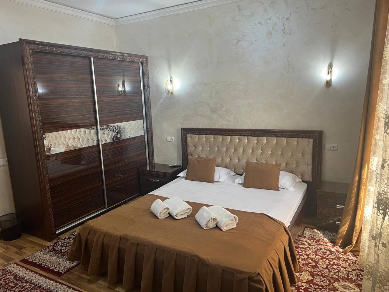 Hotel Al-Bukhory 사마르칸트 외부 사진